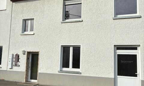 Three-room apartment in the center of Engelskirchen-Loope.