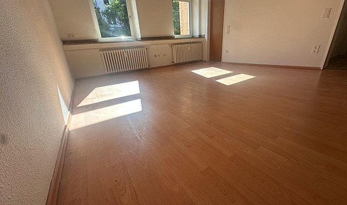 Frisch renovierte, helle 1 - Zimmer Wohnung in ruhigem Haus direkt an den Barmer Anlagen