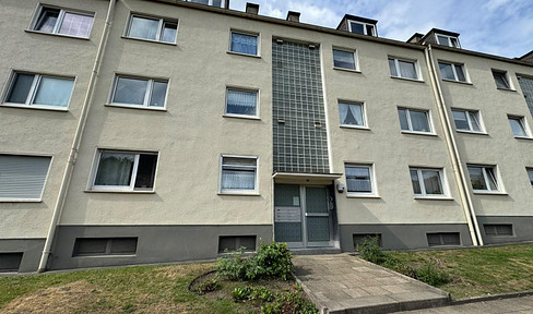 Helle, schöne 2,5 Raum-Wohnung in gepflegtem Haus mit Grünblick in Essen-Altendorf