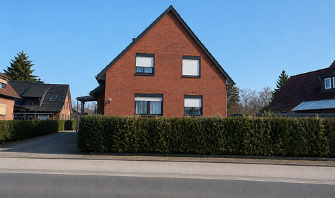 Modernisiertes EFH mit zwei Wohneinheiten auf 1808 qm Grunstück