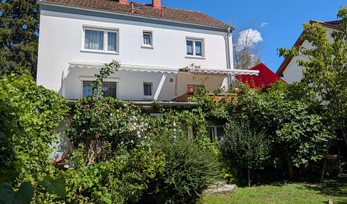 1 - 2 Zweifamilienhaus in KN Petershausen zu verkaufen