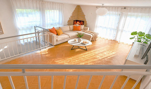 2-Etagen-Wohnung mit 2 Bädern, EBK, Terrasse, Balkon, PV-Anlage & 2 TG-Stellplätze