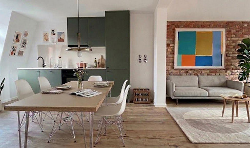 MENDEL_3-room apartment AND approved attic space for development (up to 114 m²).