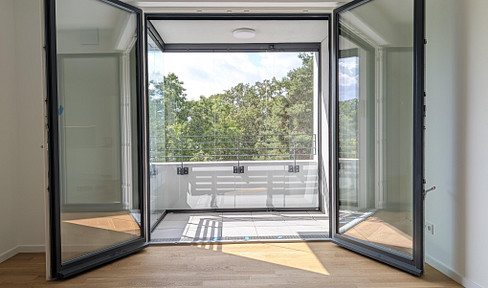 Erstbezug in Berlin-Westend – moderne 2-Zimmer-Neubauwohnung mit Balkon und Blick ins Grüne