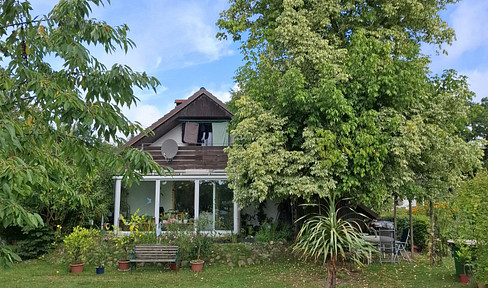 Live where others go on vacation!