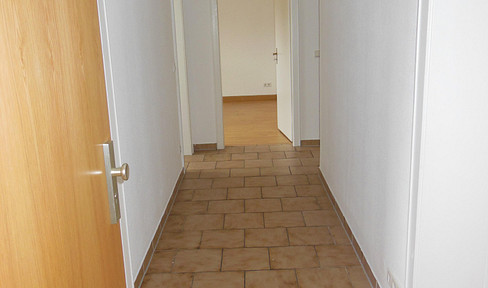 2. Etage Dachgeschoß, Hell und Ruhig