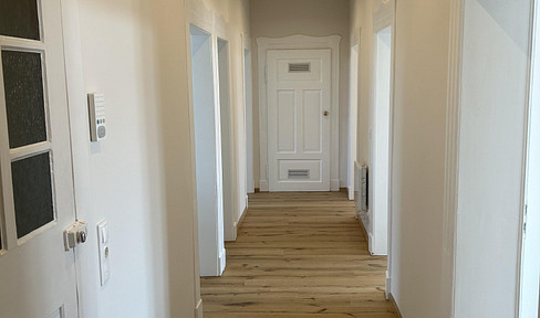 Erstbezug 4-Zi-Altbauwohnung mit Balkon im Herzen Bambergs