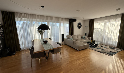 Attraktive Penthouse Wohnung in München, Obermenzing