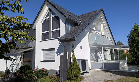 2 Fam.-Haus mit ELW, keine Makler Anfragen !!!