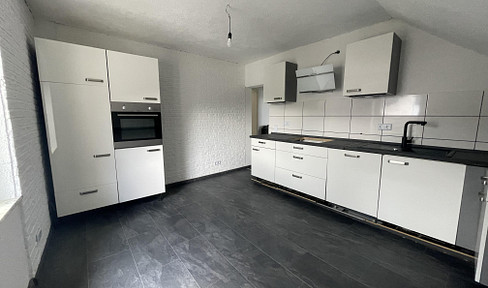 Renovierte 3-Zimmer-Wohnung in Bahnhofsnähe, inkl. Einbauküche zu vermieten