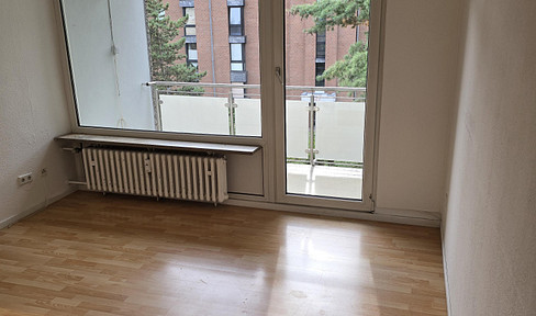 Gemütliche Zimmer in 4er WG in D-Lierenfeld zu vermieten
