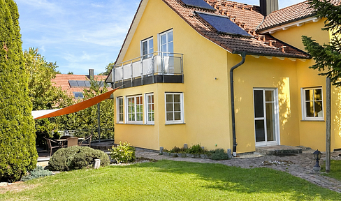 Plenty of space. Lots of privacy. A high quality of life – a beautiful detached house in Herdwangen-Schönach.