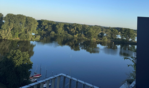 Exklusive 3-Zimmer-Penthouse-Wohnung  direkt an der Elbe in Geesthacht