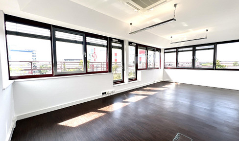 Modern office/practice space in the city center of Hanau! **Directly from the owner.**