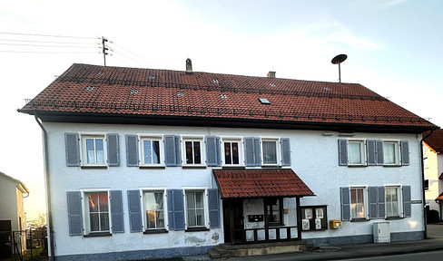 Former town hall in Bad Urach-Sirchingen for sale.