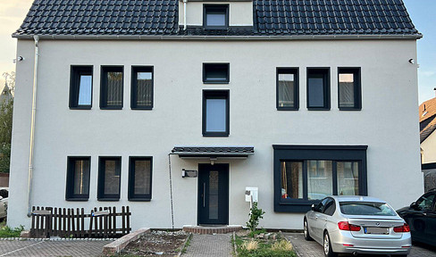Newly renovated 2.5-room attic apartment in Dortmund-Brackel – available immediately.