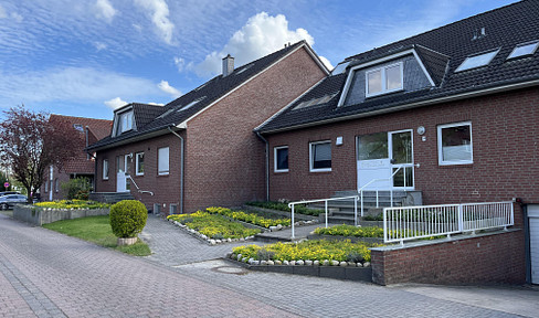 Modernized 4-room apartment with a south-facing terrace, underground parking space, and tram connection to the city center.