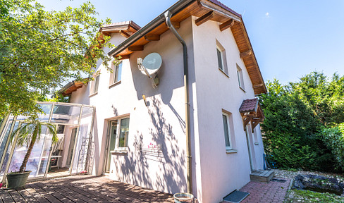 Einfamilienhaus mit Pool