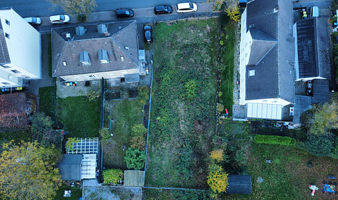Building plot in Herten with a valid building permit for a multi-family dwelling.