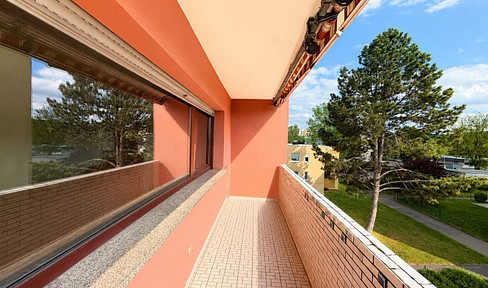 von Privat Eigentumswohnung  Großzügige 4-Zimmer-Wohnung in Olewig mit Balkon, Garage und Stellplatz