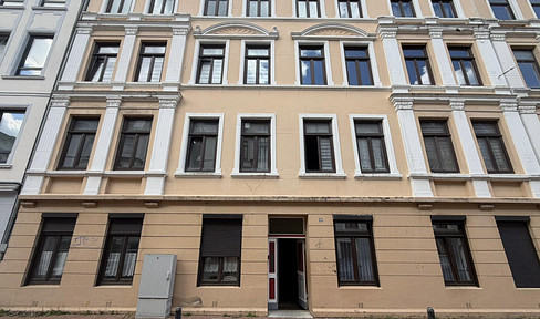 Bright 2-room apartment with a balcony, located on the 3rd floor – in Bremerhaven.