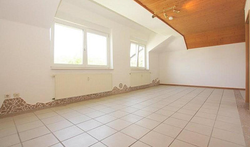 Stylish and well-maintained one-bedroom apartment, ideal for singles!