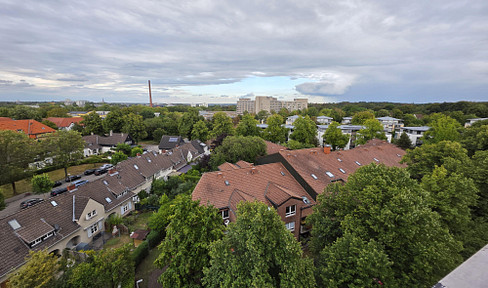 Ruhige 3 Zimmer, 100 qm Wohnung in Rüttenscheid mit Balkon, Fußbodenhzg., Panoramablick, WG-geeignet