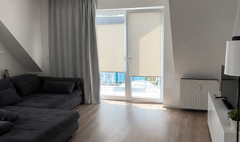 Spacious, bright 3-room apartment available from October 1st or November 1st.