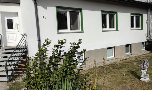 Gepflegtes Einfamilien-Doppelhaushälfte nahe Salzwedel
