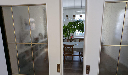 Investment opportunity in Hamm: 3-family house in a central location.