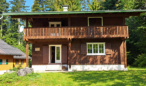 Absolute Rarität: Exklusives Ferienhaus am Bödele bei Dornbirn zu verkaufen