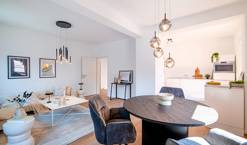 Ready-to-move-in detached house with a garden – renovated and available without commission.