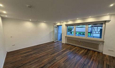 Großzügige 4-Zimmer Wohnung mit Balkon und hochwertiger Einbauküche in Nürnberg Katzwang