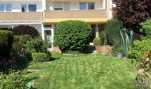 Großzügiges Reihenhaus mit Garten, Garage, EBK und ausgebautem Dachgeschoss in Neu-Ulm/Gerlenhofen