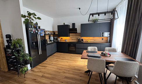 Fully let residential and commercial building in Zittau | Approximately 10% yield | €44,472 annual gross rent.