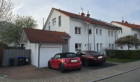 Family-friendly living with a castle view.