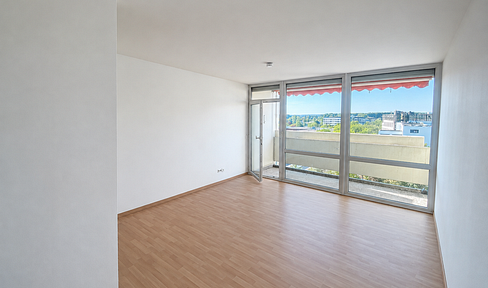 Bright, one-room apartment in the north of Regensburg.
