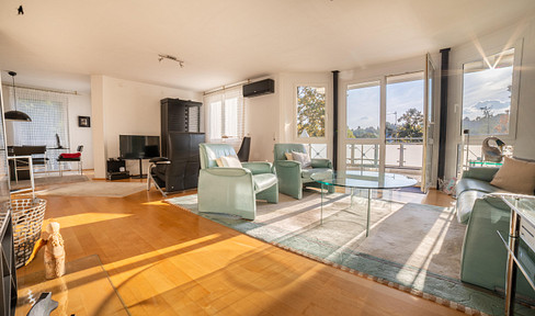 For sale by owner: Elegant 3.5-room apartment near the Kurpark – Elevator directly to the apartment.