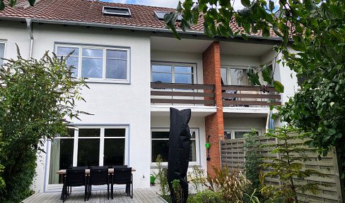 Fachgerecht saniertes Reihenmittelhaus in attraktiver Lage von Lilienthal-Butendiek