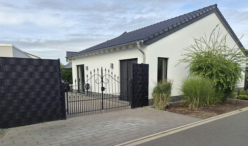 ***Modernes Wohnen auf einer Ebene  hochwertiger Bungalow im Kreis Düren***