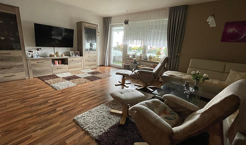 Well-maintained 3-room ground-floor apartment with a balcony, located in Osnabrück-Lüstringen.