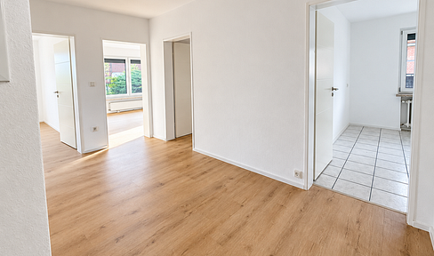 Erstbezug nach Sanierung – großzügige 4-Zimmer-Terrassenwohnung mit 106 m² in Springe