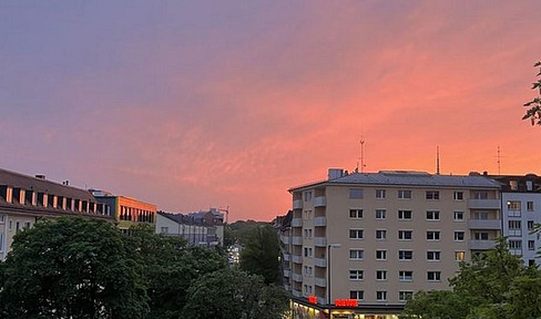 Exclusive, fully furnished one-bedroom apartment with a balcony and built-in kitchen.