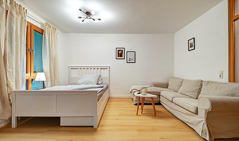 Modern möblierte 1-Zimmer-Wohnung mit Terrasse und TG-Stellplatz in ruhiger Lage in Böblingen