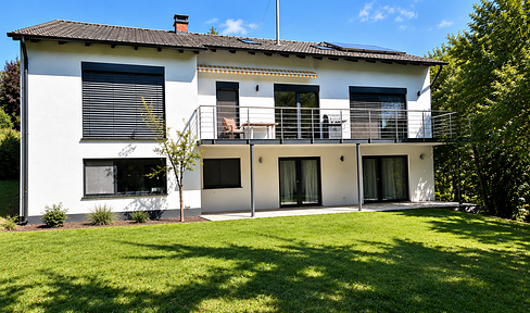 Exklusives Haus mit Einliegerwohnung in ruhiger Waldrandlage von Tuttlingen