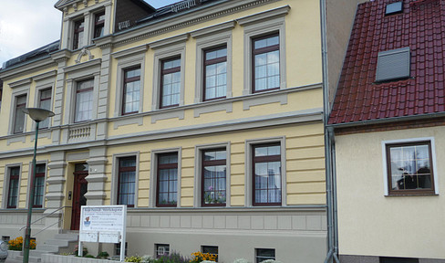 Schönebeck, bright 3-room apartment.