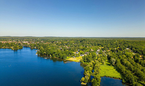 Haus im Haus mit Garten auf traumhaftem Wassergrundstück , Privathafen