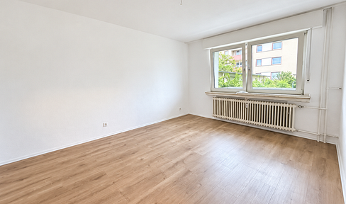 Newly renovated 2-room apartment on the ground floor in Duisburg-Röttgersbach.