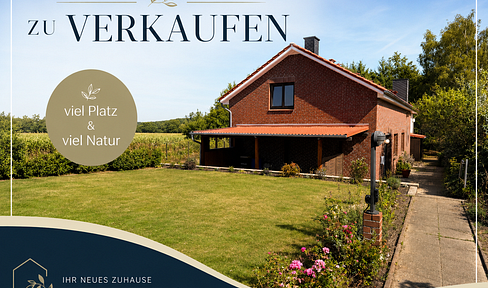 Komplett renoviertes Zweifamilienhaus 160 qm, in ruhiger Alleinlage mit großem Grundstück