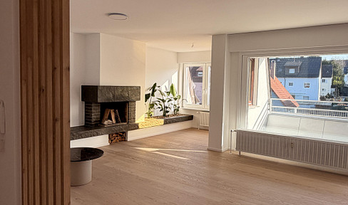 Exklusiv sanierte 3,5-4,5 Zimmer-Wohnung mit Kamin